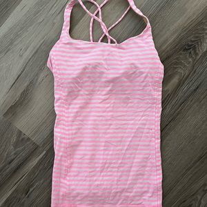 Lululemon tank with built in bra